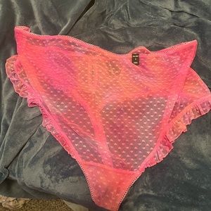 NWT Torrid size 6 high waisted thong